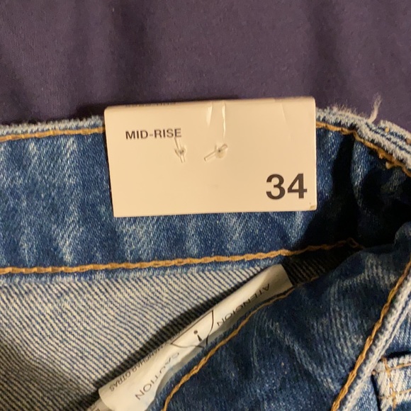 Zara denim shorts - Picture 4 of 4